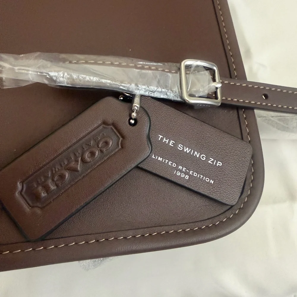 Coach Maple Swing Zip Bag NWT - Picture 3 of 13